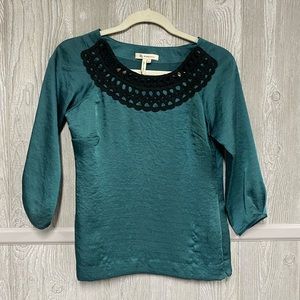 Green & Black BCBGeneration Blouse Size XS